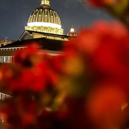 Daire Saint Peter's Sunset View Luxury *