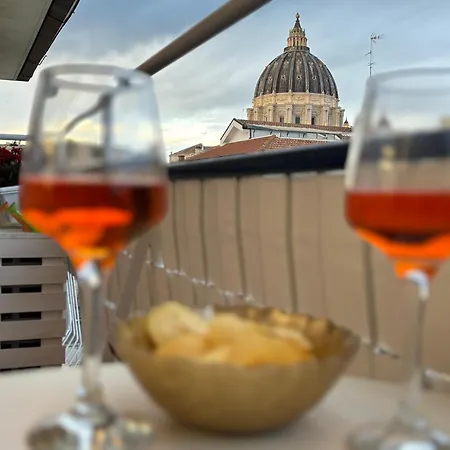 Saint Peter's Sunset View Luxury Apartman Róma